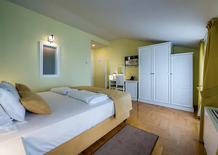Hotel Domino