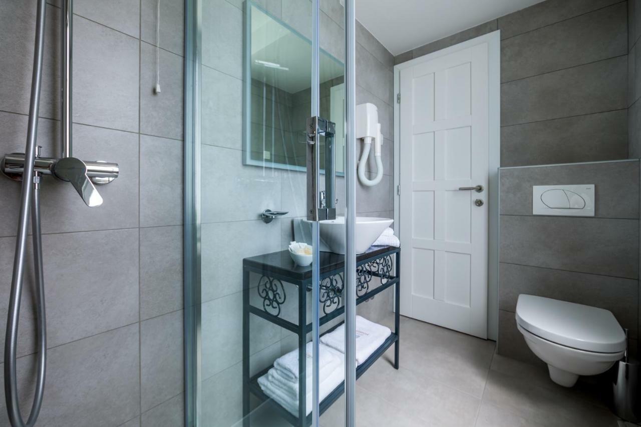 Domino Hotell 4*
