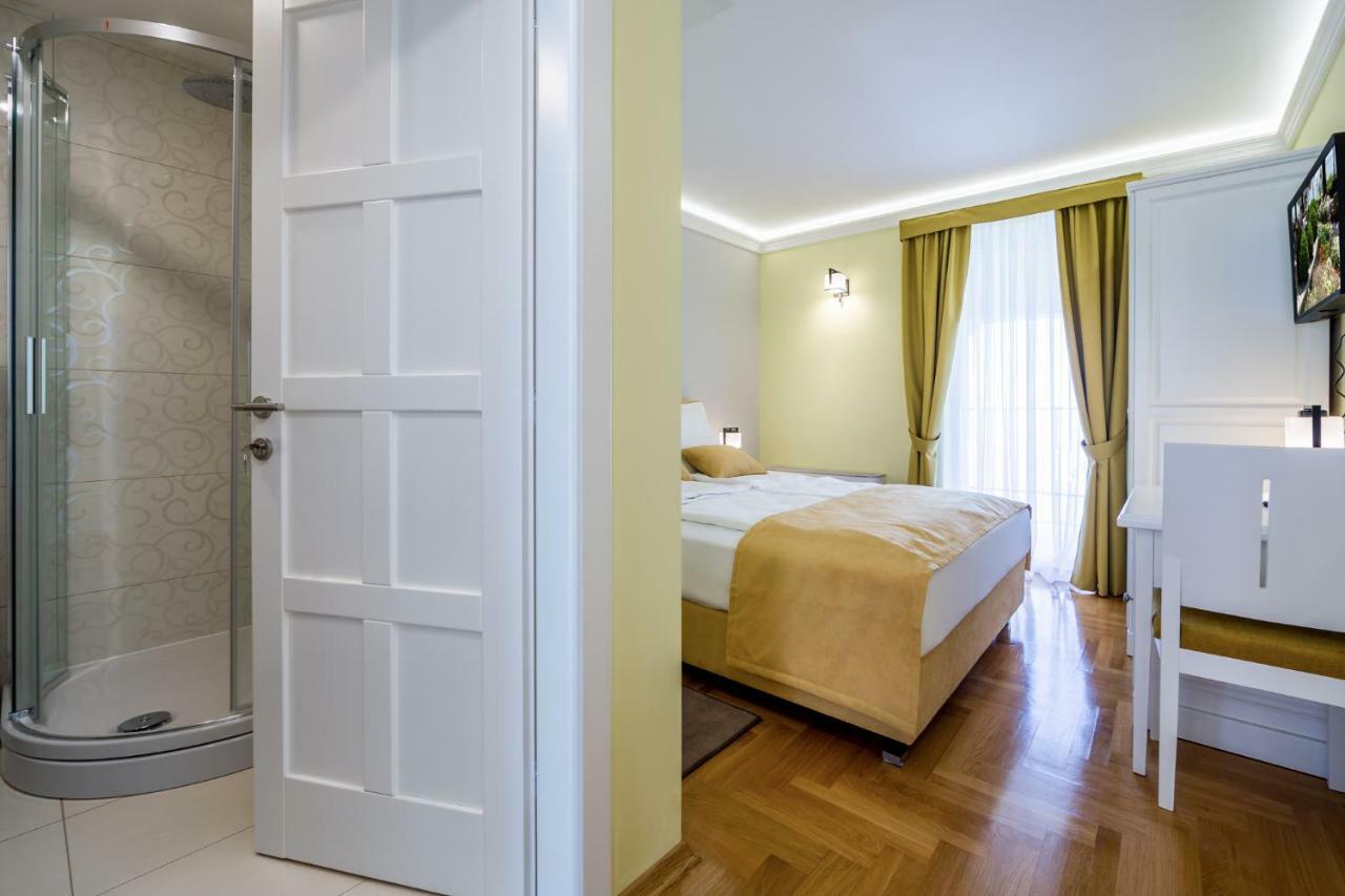 Hotell Domino 4*
