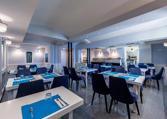 Hotel Domino