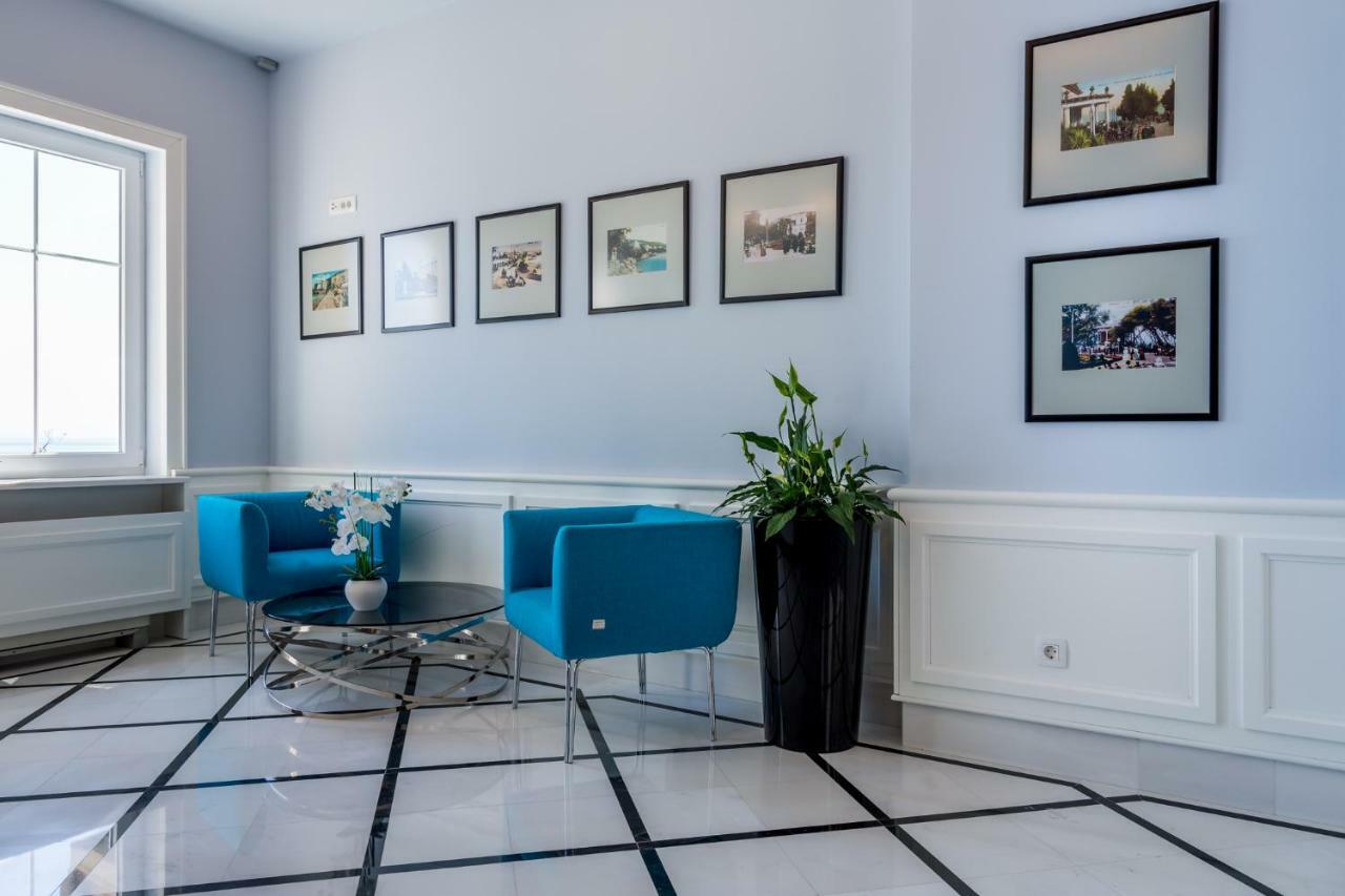 Domino Hotel 4*